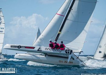 At the Sint Maarten Heineken Regatta, Team Merlin won the regatta, with Buzz Race Team and team Karibuni taking second and third places.